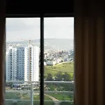 Chic Appartement Malabata 2 Chambres - Balcons, Clim
